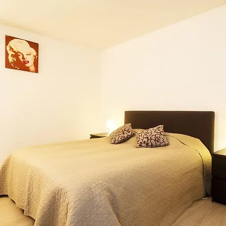 Apartment Prins Hendrik *