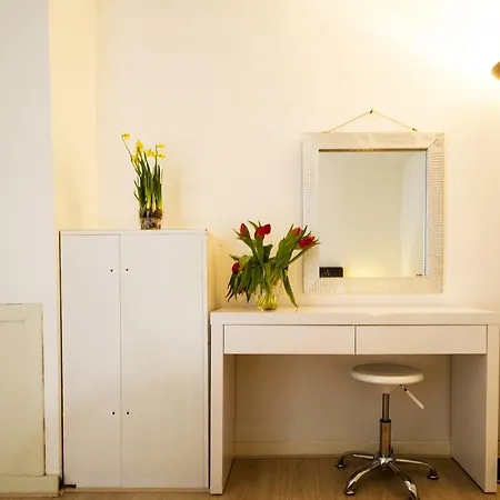 Prins Hendrik Apartment